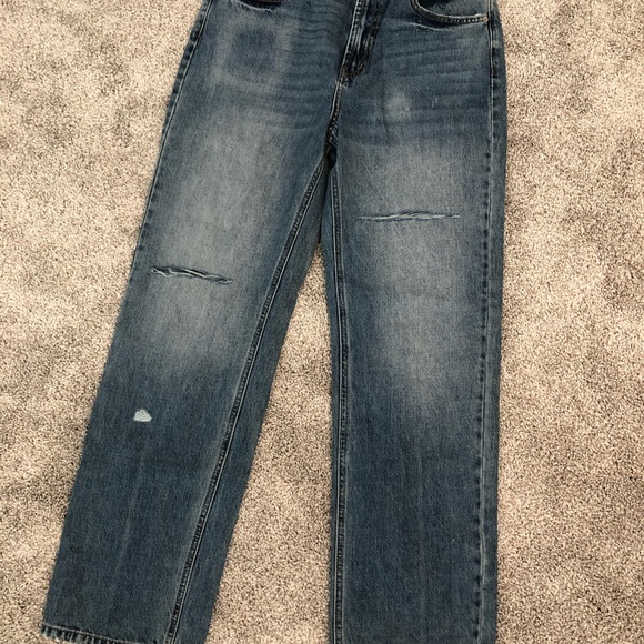 Urban Outfitters BDG Loose Straight Jean Distressed Blue Denim - Picture 2 of 7